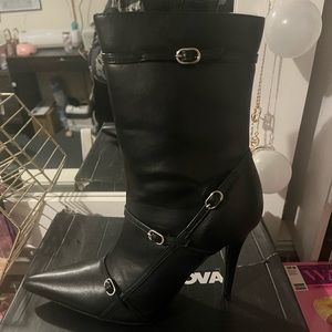 Fashion nova boots